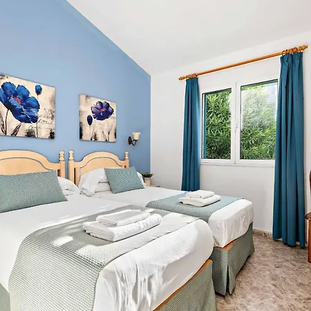 Elizabet * Cala'n Forcat